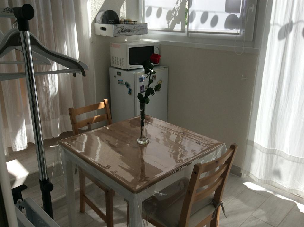 Chambre D'Hotes Villa De La Sueur Au Bonheur La Bouilladisse Екстериор снимка